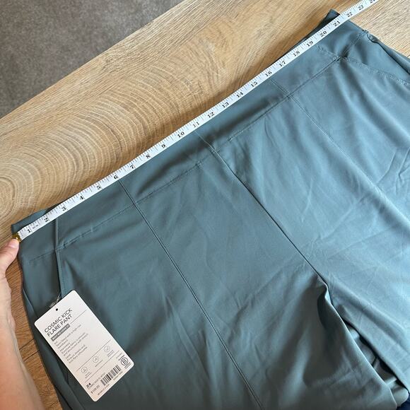 Athleta Cosmic Kick Flare Pant Metropolis Grey 24 - Picture 9 of 11